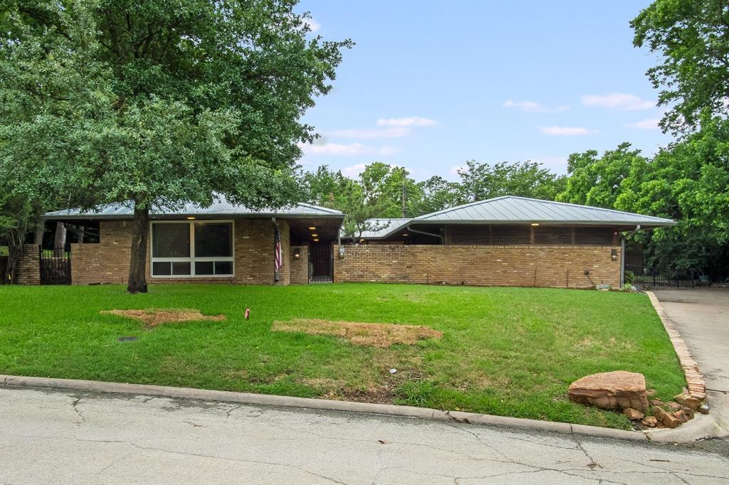 921 NW 9th Street, Grand Prairie, Texas 75050, Estados Unidos