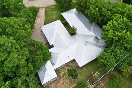 921 NW 9th Street, Grand Prairie, Texas 75050, USA