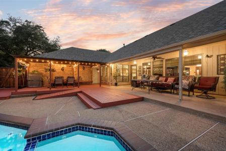 1360 Green Hills Court, Duncanville, Texas 75137, USA