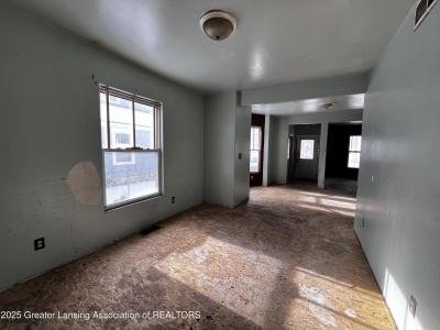 215 N Pleasant Street, Jackson, מישיגן 49202, ארצות הברית של אמריקה