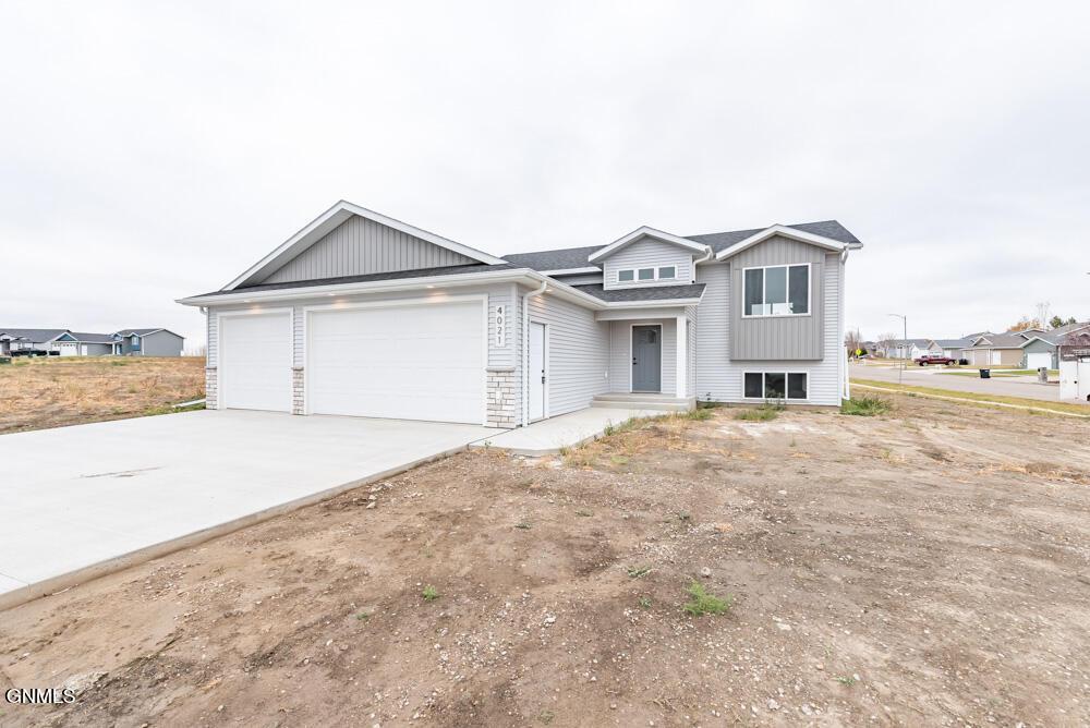 4021 Amari Loop, Mandan, Dakota Del Norte 58554, Estados Unidos
