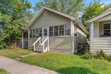 353 E Cambourne Street, Ferndale, Michigan 48220, USA