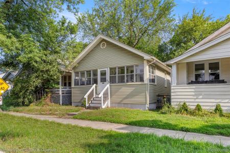 353 E Cambourne Street, Ferndale, Michigan 48220, USA