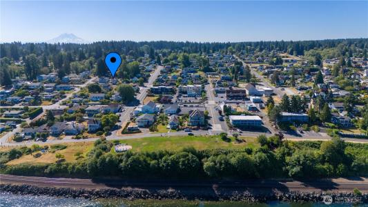1810 Rainier Street, Steilacoom, Washington 98388, États-Unis