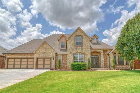 2820 Pecan Valley, Norman, Oklahoma 73069, USA