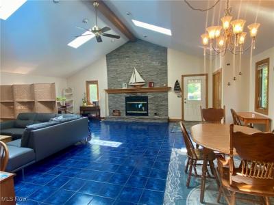 1568 Sunview Road, Lyndhurst, Ohio 44124, Estados Unidos