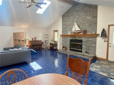1568 Sunview Road, Lyndhurst, Ohio 44124, Estados Unidos