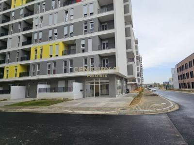 Qendra Tregtare QTU, Tirana, Arnavutluk