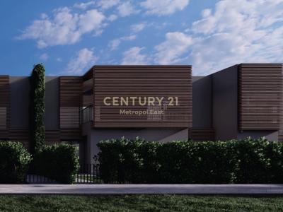 Mjull - Bathore, Tirana, Albania