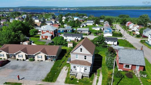 1491 VICTORIA ROAD, Sydney, Nova Scotia B1N 1M9, Canada