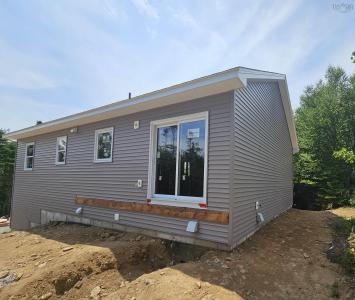 165 OSTREA LAKE ROAD, Musquodoboit Harbour, Nova Scotia B2Z 1E9, Canada