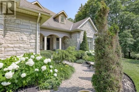 3249 PERTH 113 ROAD, Perth South (downie), Ontario N5A 6S3, Canada