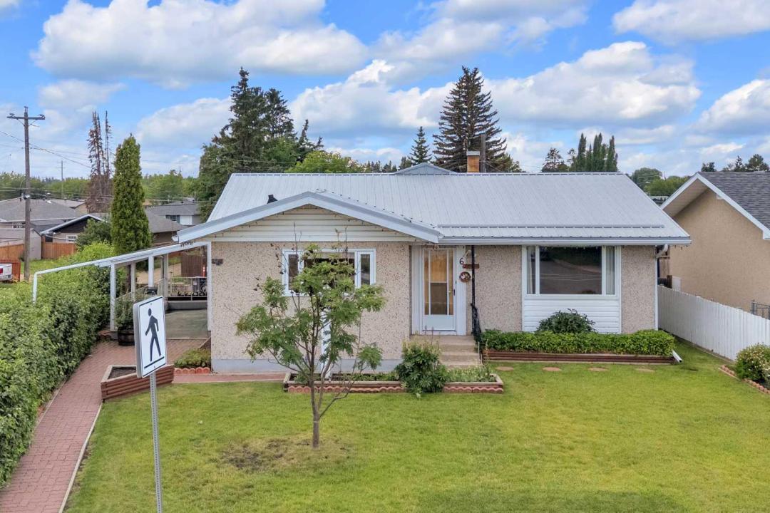 6 FIR STREET, Red Deer, Alberta T4N 4Y2, Canada