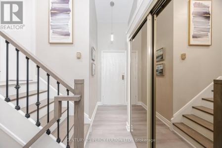 27 BENLEIGH DRIVE, Toronto (woburn), Ontario M1H 1J1, CANADÁ