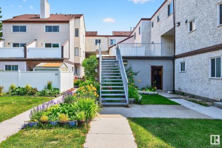 37 LANCASTER TERRACE NW, Edmonton, 앨버타주 T5X 5S3, 캐나다