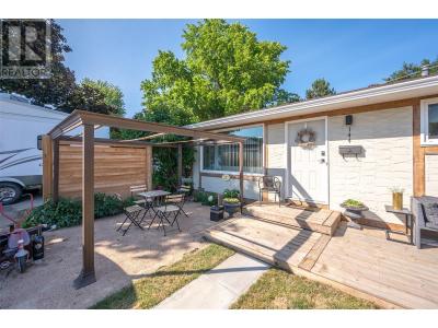 144 AYRES CRESCENT, Penticton, British Columbia V2A 6R4, Canada
