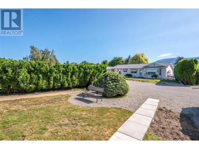 144 AYRES CRESCENT, Penticton, British Columbia V2A 6R4, Canada