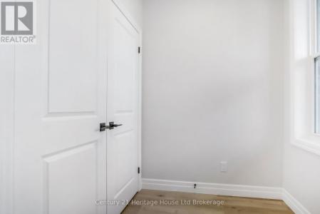 50 BLANDFORD STREET, Woodstock (woodstock - North), Ontario N4S 7H6, Kanada