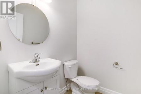50 BLANDFORD STREET, Woodstock (woodstock - North), Ontario N4S 7H6, Kanada