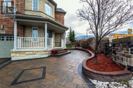 2 THACKERY DRIVE, Ajax (northeast Ajax), אונטריו L1T 0B7, קנדה 
