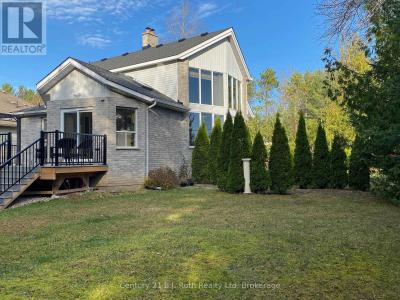 20 GRANT AVENUE, Tiny, Ontario L0L 1P1, Canadá