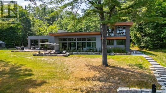 1085 GRACE ROAD, Minden Hills (minden), 安大略省 K0M 2K0, 加拿大