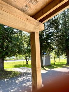 63071 FLOOD HOPE ROAD, Hope, British Columbia V0X 1L2, Canada