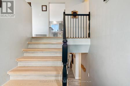 11888 COUNTY RD 18 ROAD NORTH, South Dundas, Ontario K0C 2H0, Canada