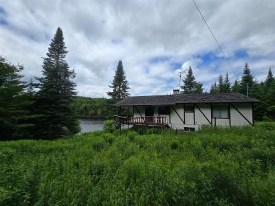 131 Ch. du Sirocco, Saint-Adolphe-d'Howard, Quebec J0T 2B0, Canadá