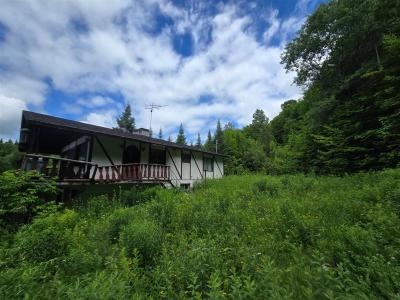 131 Ch. du Sirocco, Saint-Adolphe-d'Howard, Quebec J0T 2B0, Canadá