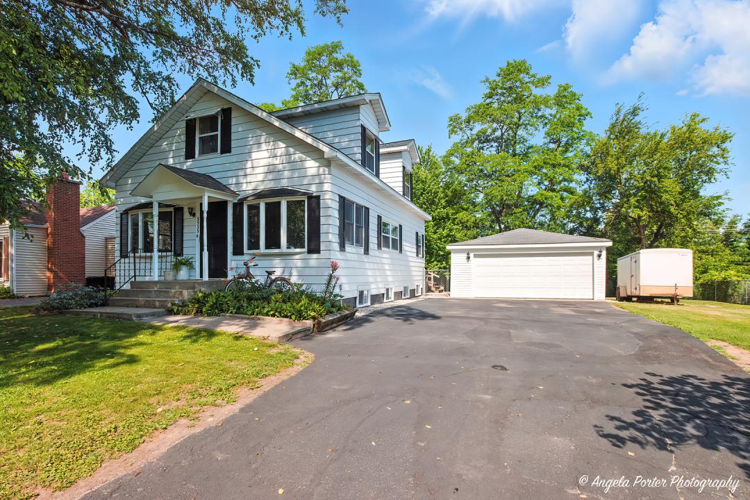 5535 Wonder Woods Drive, Wonder Lake, Illinois 60097, USA