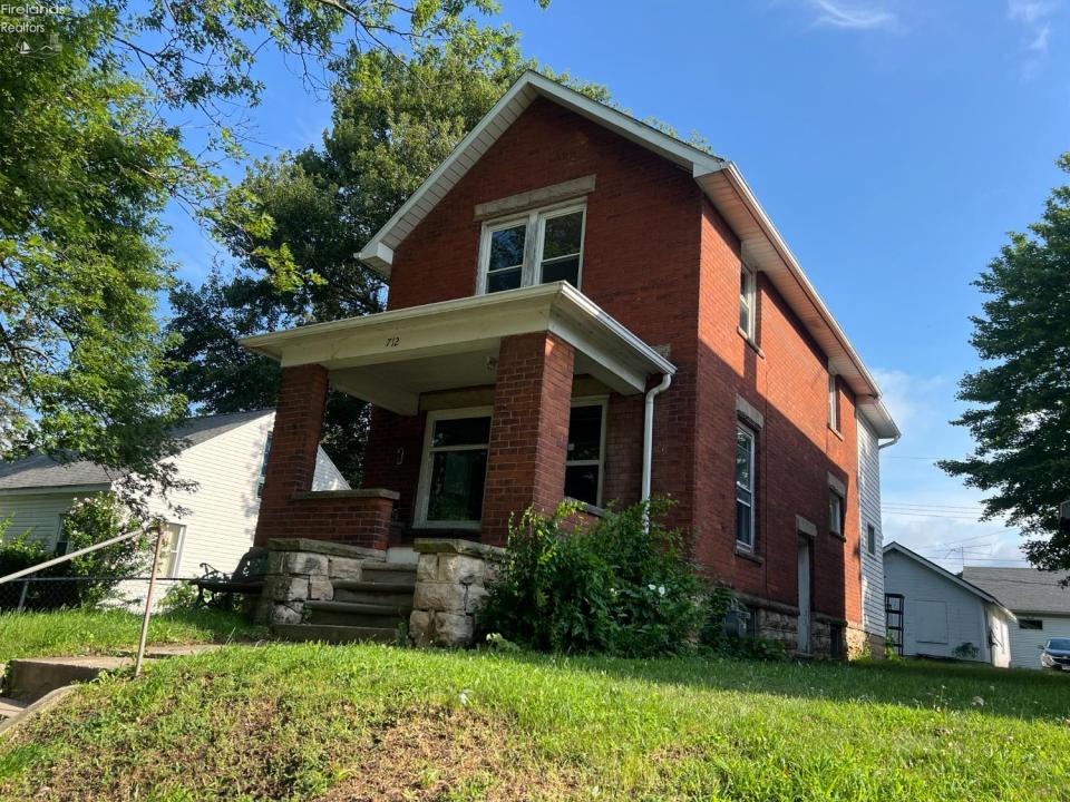 712 Howland St, Fremont, Ohio 43420, USA
