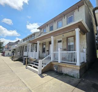 428 E Broad Street, Hazleton, Pennsylvania 18201, USA