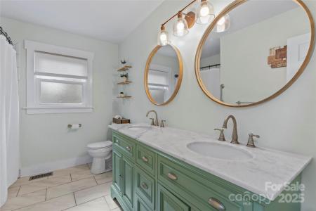 11060 Teresia Lane, Midland, 北卡罗来纳州 28107, 美国