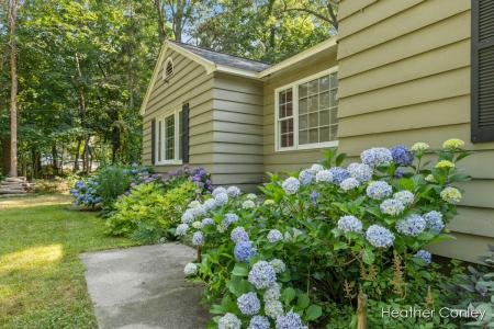 18086 N Fruitport Road, Spring Lake, Мичиган 49456, Соединенные Штаты