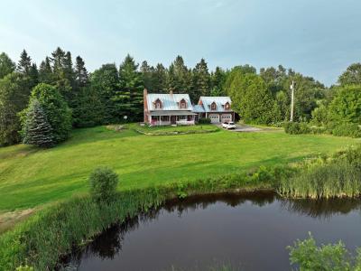 835 Ticehurst Road, Brownington, Vermont 05860, USA