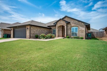 9217 SW 48th Terrace, Oklahoma City, Oklahoma 73179, USA