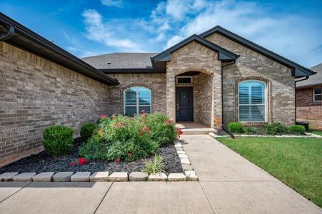 9217 SW 48th Terrace, Oklahoma City, Oklahoma 73179, USA