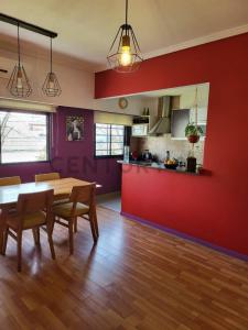 Carhue 800, Liniers, Capital Federal 1408, Argentine