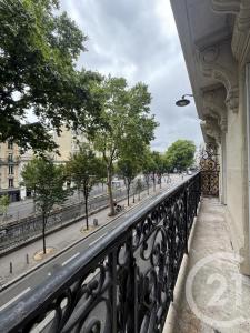 Paris, Île-de-France 75018, France