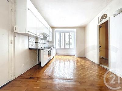 Paris, Île-de-France 75018, Pháp