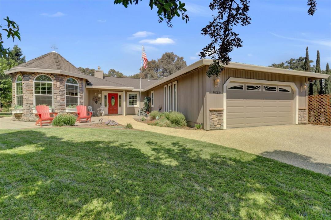 10880 Woodchuck Court, Penn Valley, Kalifornia 95946, USA