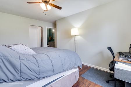 7010 Remington Court , 204, Woodridge, Illinois 60517