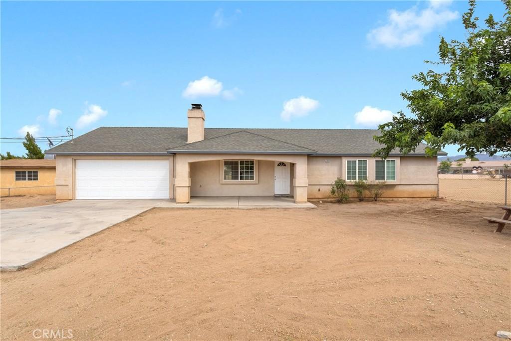 11389 Jacaranda Avenue, Hesperia, Califórnia 92345, Estados Unidos