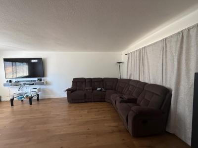 7131 Briggs, Sacramento, California 95828, USA