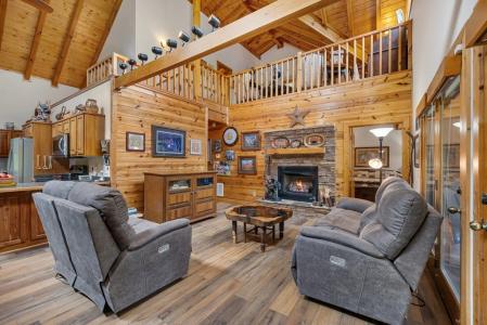 26 Forest Lane, Blairsville, Georgia 30512