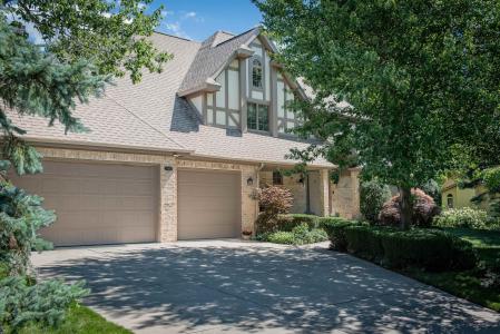 1501 Winchester, Midland, Michigan 48640, USA