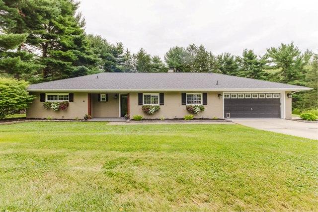 5682 Wylie Ridge Road, New Cumberland, West Virginia 26047