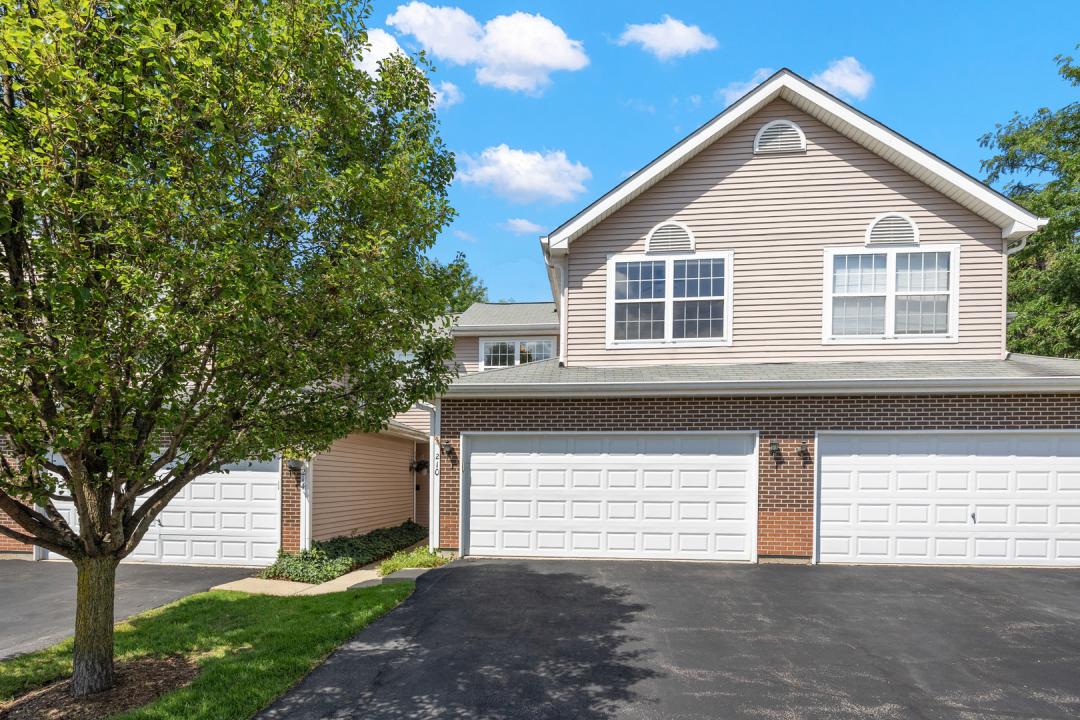 210 Grandview Court, Algonquin, Illinois 60102, États-Unis