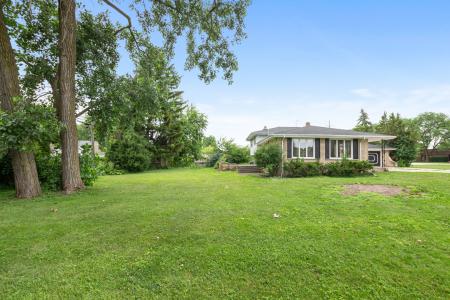 3928 N Cass Avenue, Westmont, Illinois 60559, Estados Unidos